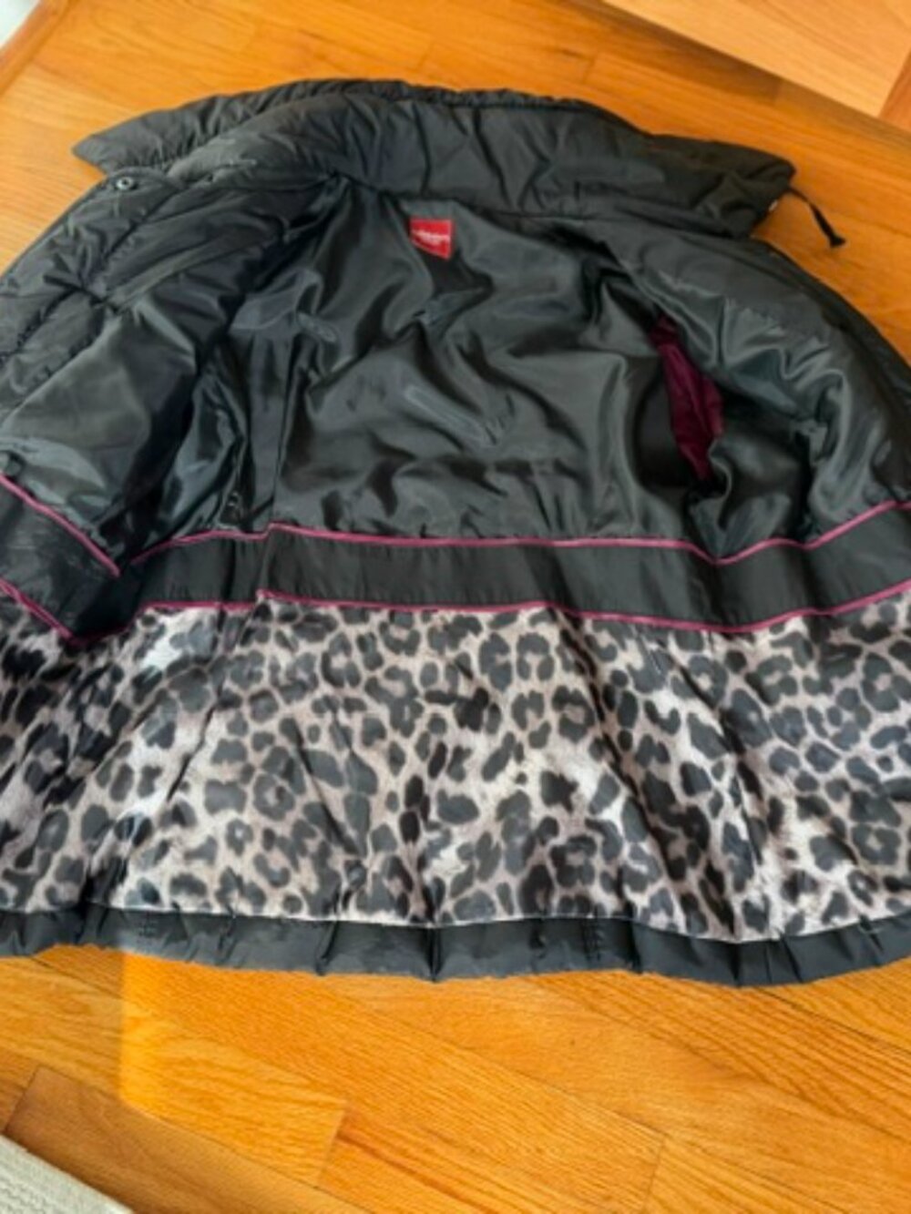 Down Jacket - Picture 3 of 3